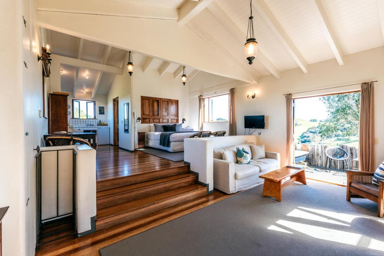 The Loft At Cypress Ridge Estate Hotel Onetangi Eksteriør billede